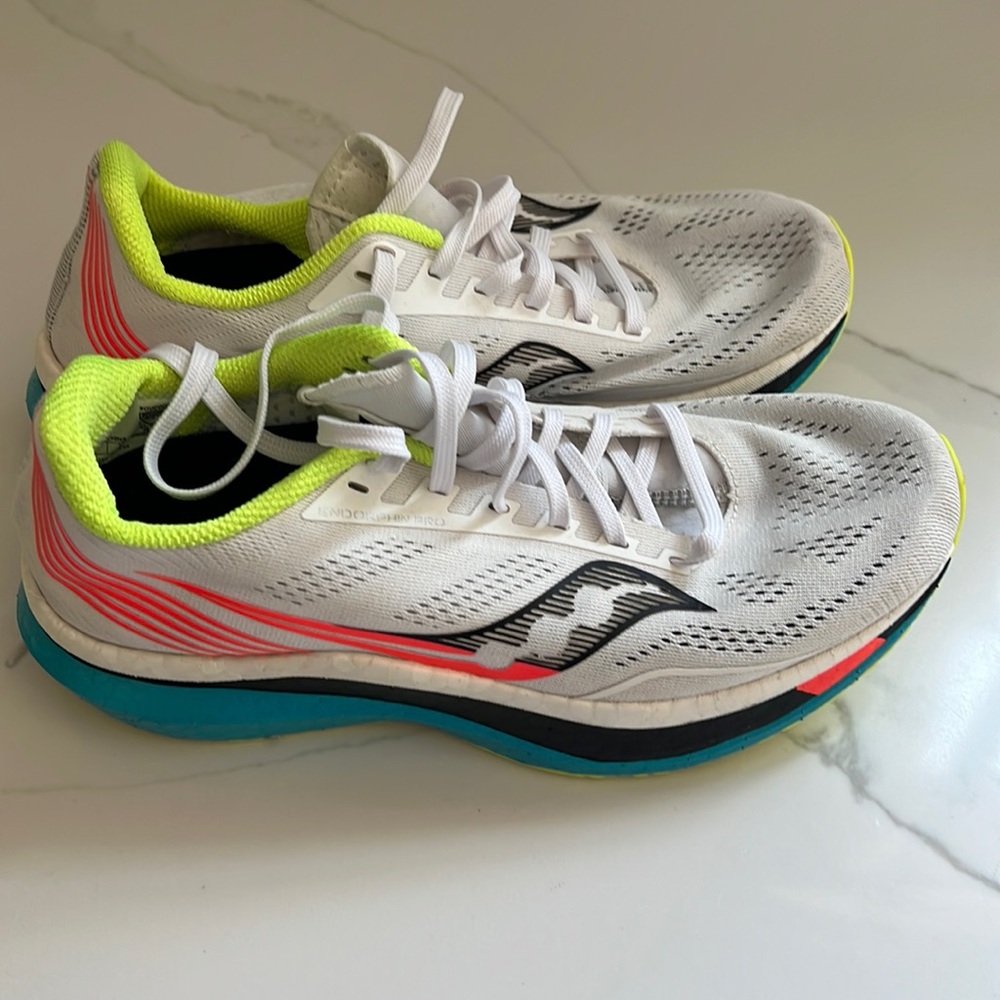Saucony Endorphin Pro Running Shoes